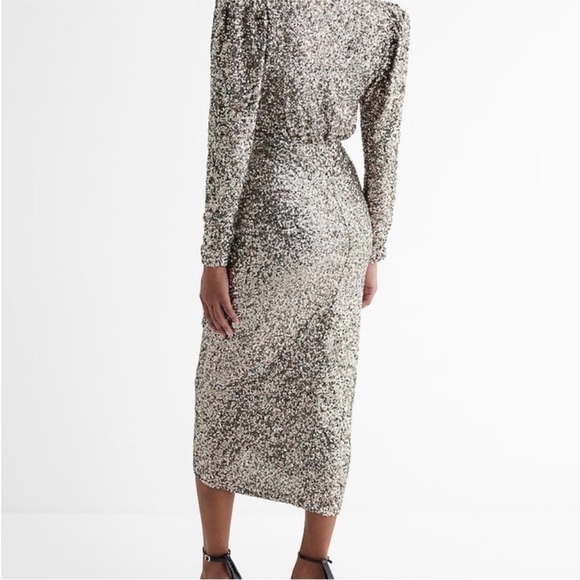 NWT Express sequin ruched long sleeve midi dress silver gold size XS - Picture 8 of 16